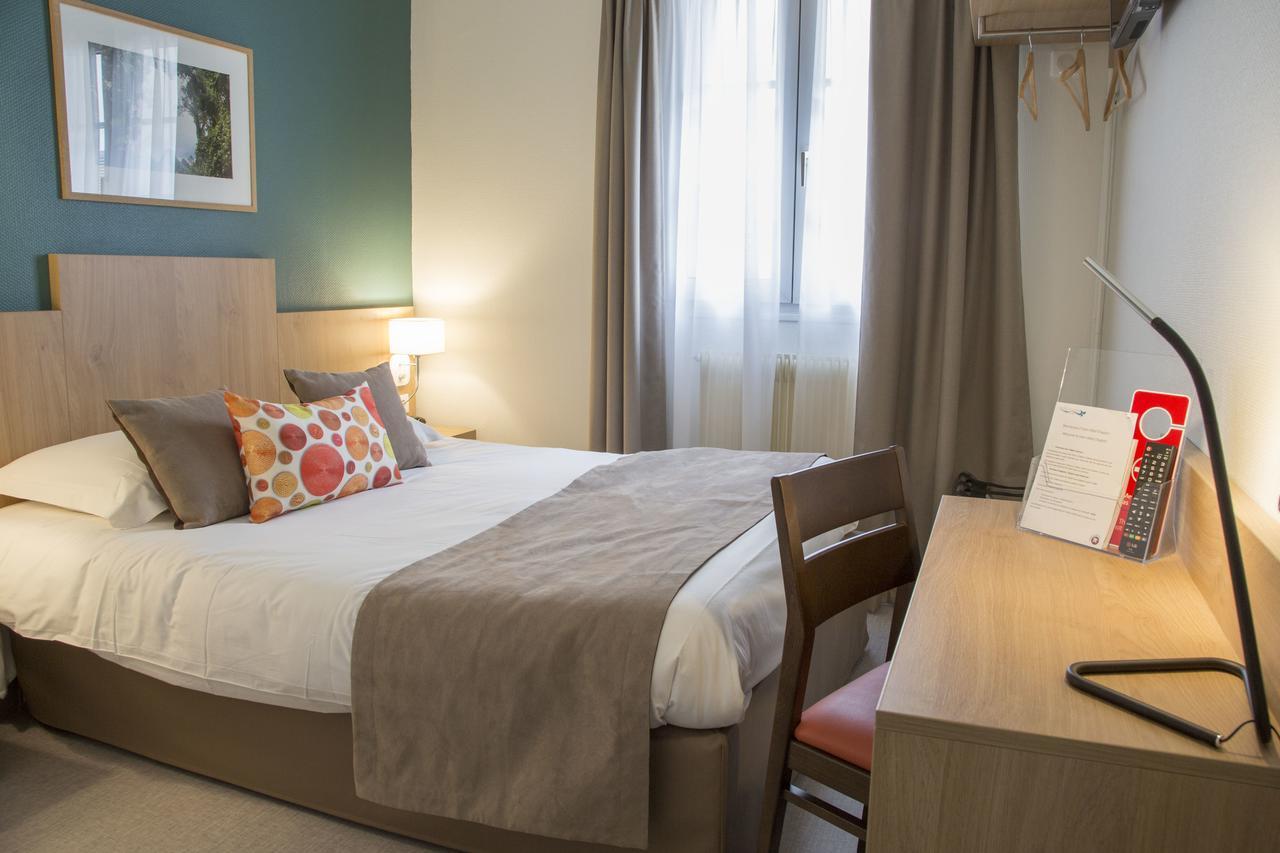 Logis Hotel Chaptal, אמבואה מראה חיצוני תמונה