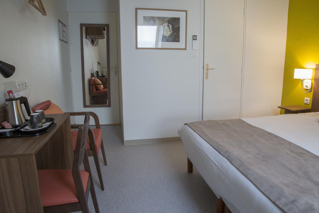 Logis Hotel Chaptal, אמבואה מראה חיצוני תמונה