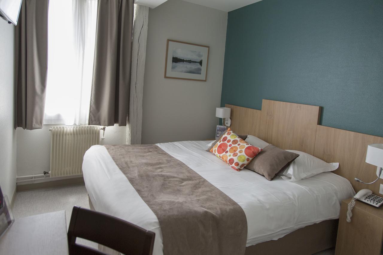Logis Hotel Chaptal, אמבואה מראה חיצוני תמונה