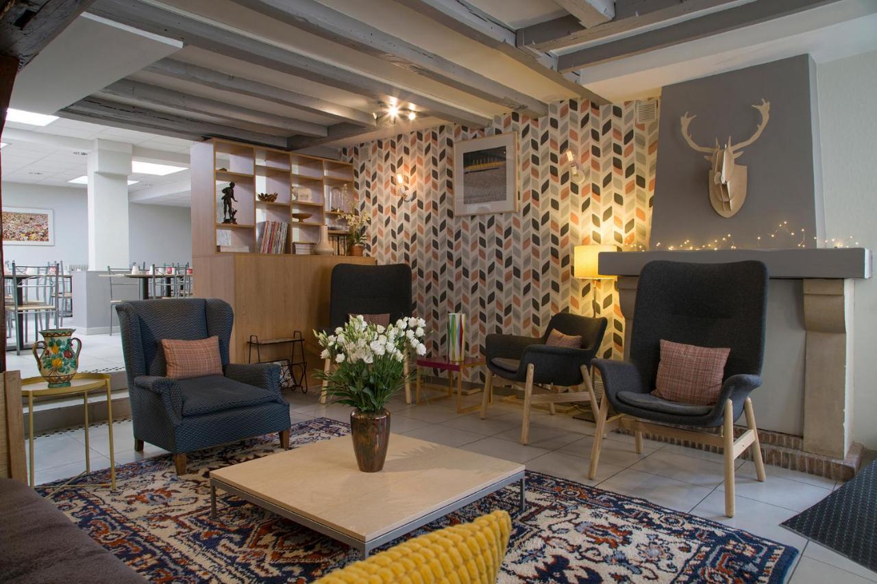 Logis Hotel Chaptal, אמבואה מראה חיצוני תמונה